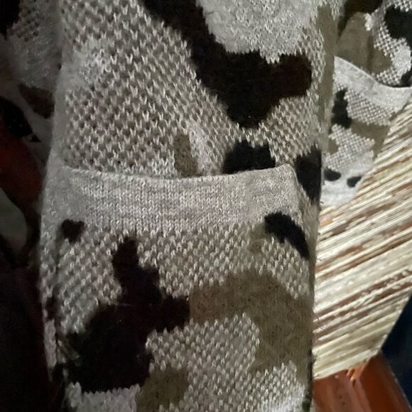 Anthropologie Vera Camo Cardigan - Picture 5 of 8